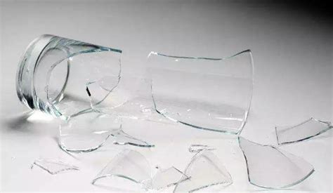 健康 風水 玻璃碎掉